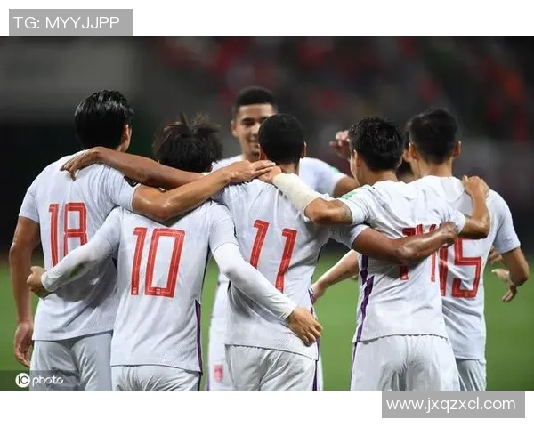 中学足球花绽放青春梦想助力校园体育文化发展