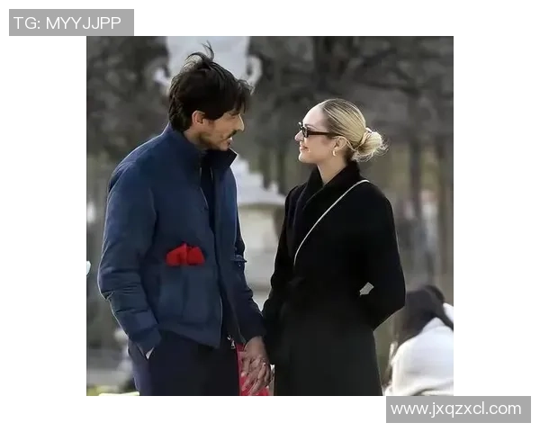 超模糖糖足球：时尚与运动的完美结合引领新潮流