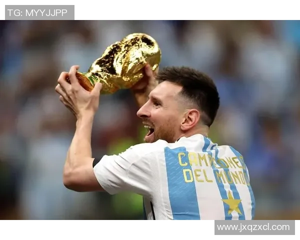 足球多尔衮的传奇之路：从草根球员到足球巨星的奋斗故事